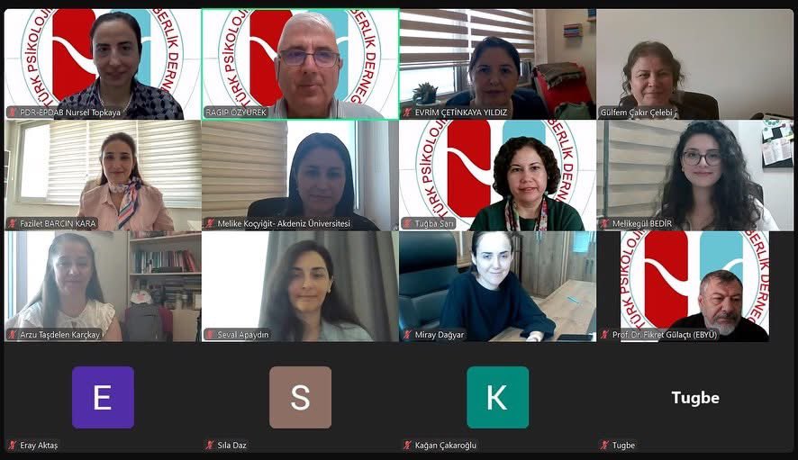 PDR_EPDAB's tweet photo. PDR-EPDAB Danışma ve Eğitim Komisyonumuz bu gün 2025 yılının ilk  Kurum Eğitimini verdi. Emeği geçen ve eğitime katılan Hocalarımıza teşekkürler. @ragipozyurek @nrsltpky @SmyrnaUz @fgulacti @saritgba https://t.co/ezXRYEPciv
