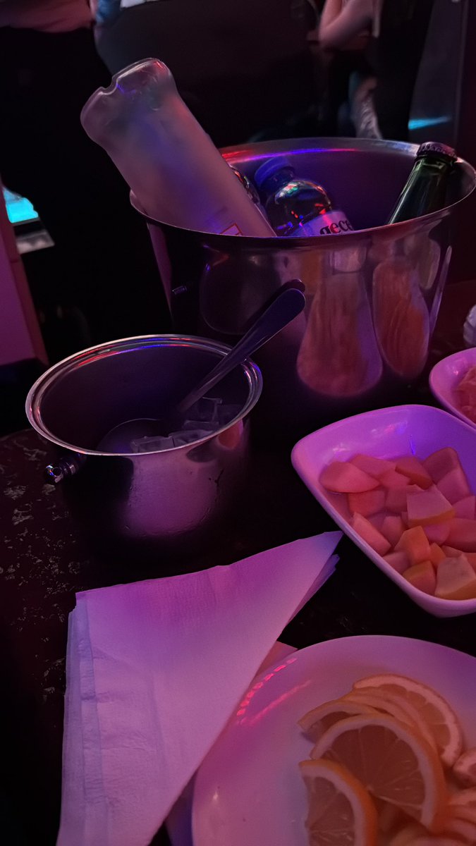 Saat 23:16 efe 50 lik bitti devam edelim mi ?