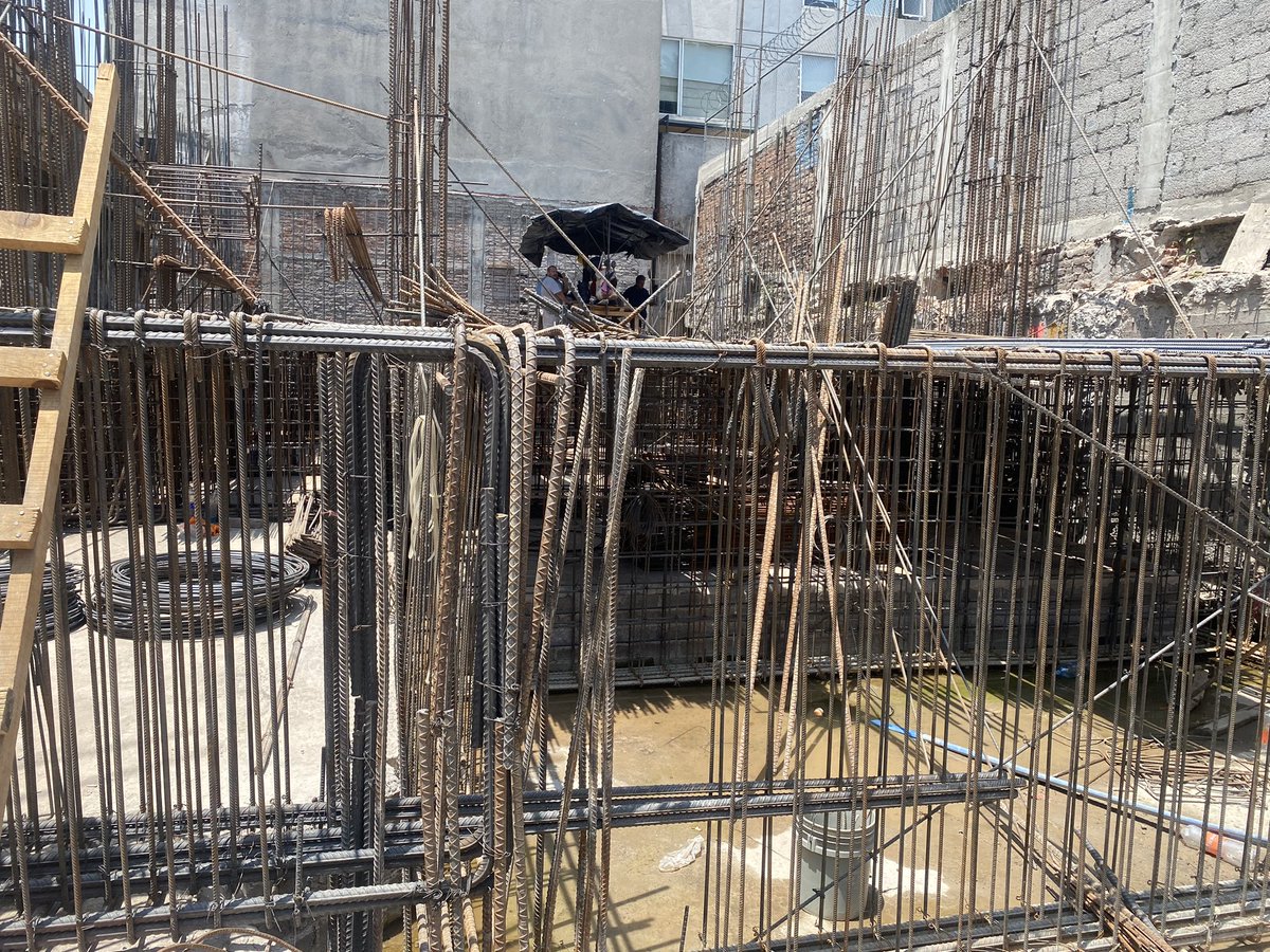 VecinoSinaloa93's tweet photo. Las familias damnificadas de Sinaloa 93, reconocemos el avance en la obra de reconstrucción y, la voluntad de @GobCDMX, @Comision_CDMX, @INVICDMX y @GrupoIndi, para lograrlo

Urgimos agilización de pagos para superar el leve desfase en tiempos y terminar en el tiempo calculado https://t.co/XUhElJd0VM