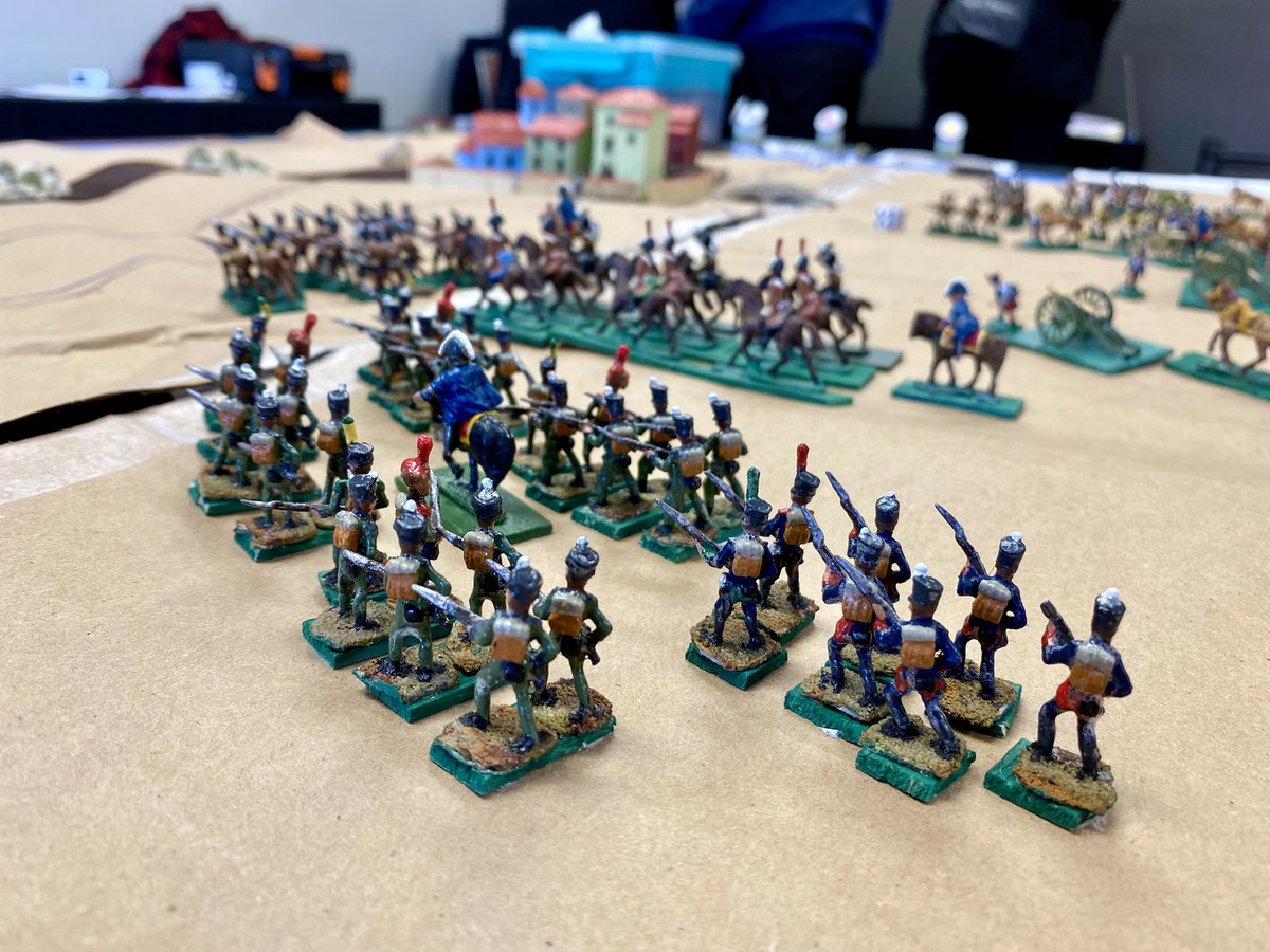 RealmBuilderRPG's tweet photo. Strategos N game at DaveCon. #wargaming #davecon https://t.co/ZmfvO5R6Xj