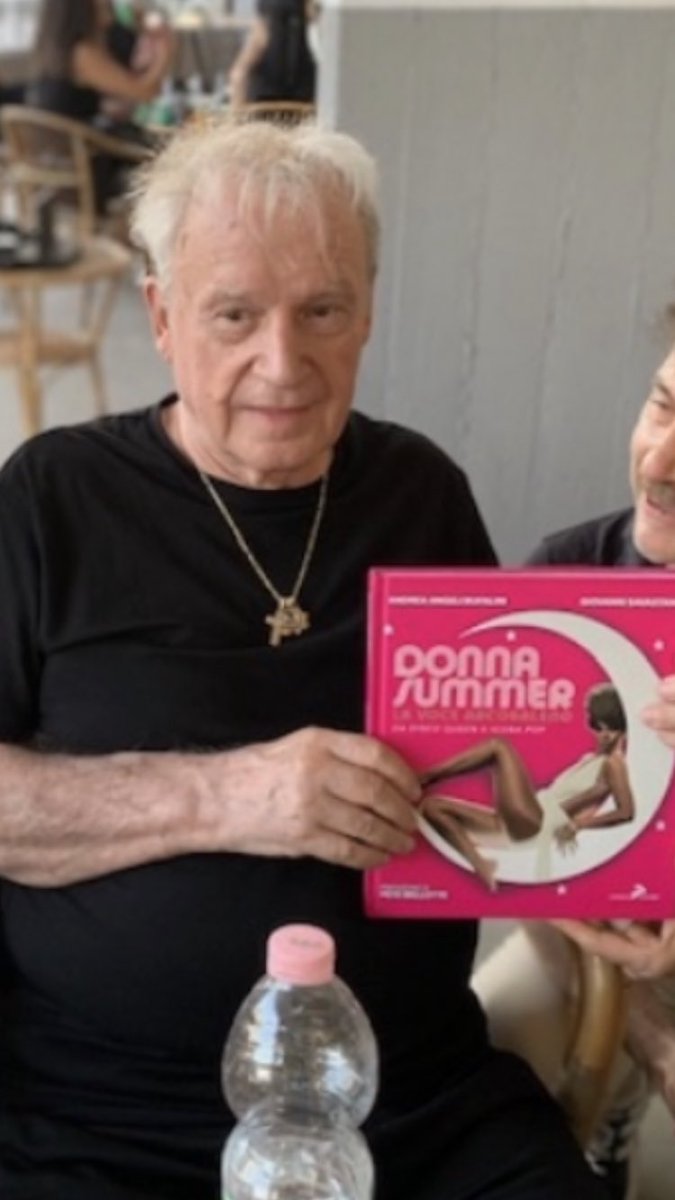 AndreaAngeliBuf's tweet photo. Happy Birthday to the great #GiorgioMoroder ! Here with our #DonnaSummer book ! 🤩🎶Our best wishes #Maestro! @GiovSavastano #DiscoMusic #Electro #MunichSound #IFeelLove #Eurodisco #Ortisei #GiovanniGiorgioMoroder https://t.co/dwqcAYjsZJ