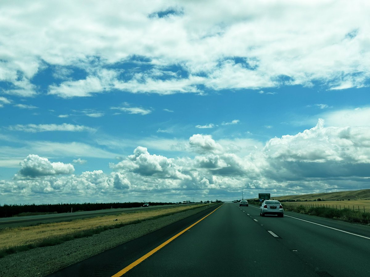 alexeiliu's tweet image. Thanks @comicodes for the lift to Las Vegas for #AUA25!
