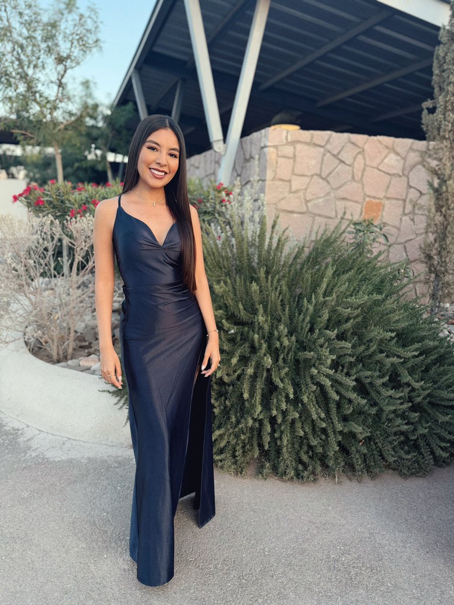 erickacarmonamx's tweet photo. 🥳✨ https://t.co/hqimvwn7N0