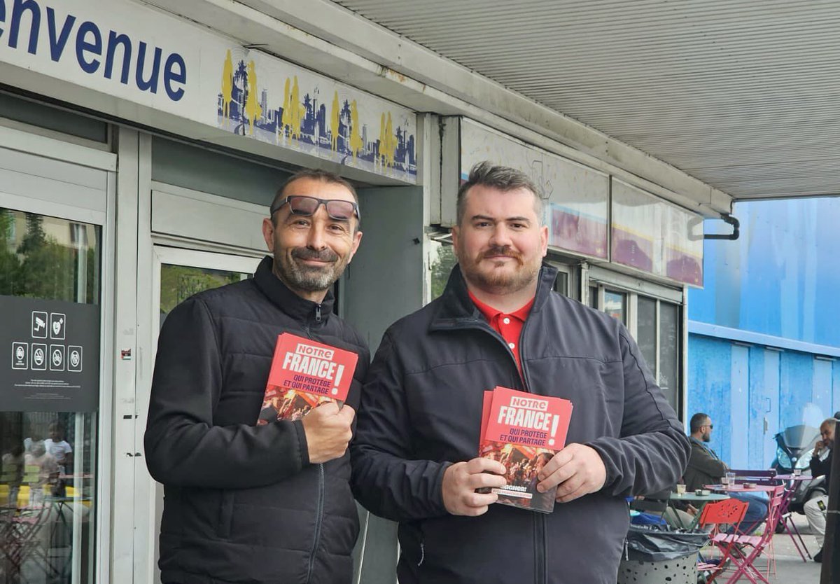 BDRDEBOUT's tweet photo. Super accueil de la campagne Notre France 🇫🇷 avec @Francois_Ruffin aujourd’hui au Merlan, dans les quartiers nords de Marseille. 
Les gens attendent la gauche unie et combative pour 2027. Au boulot ! https://t.co/LURSXS3BIZ