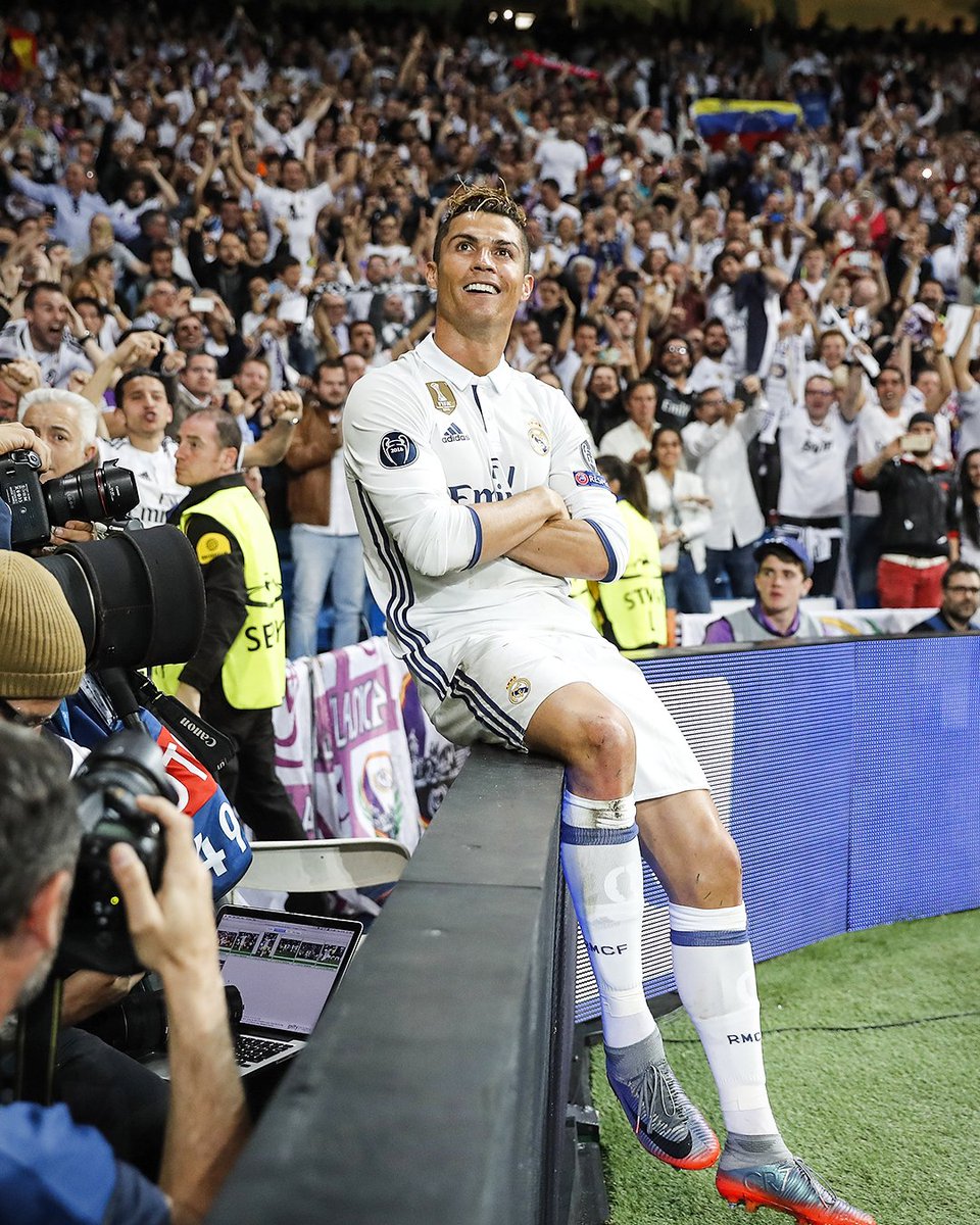 Franc_Ysco's tweet photo. Il l'a refait, je t'aime Cristiano. https://t.co/BEGea2Spgt