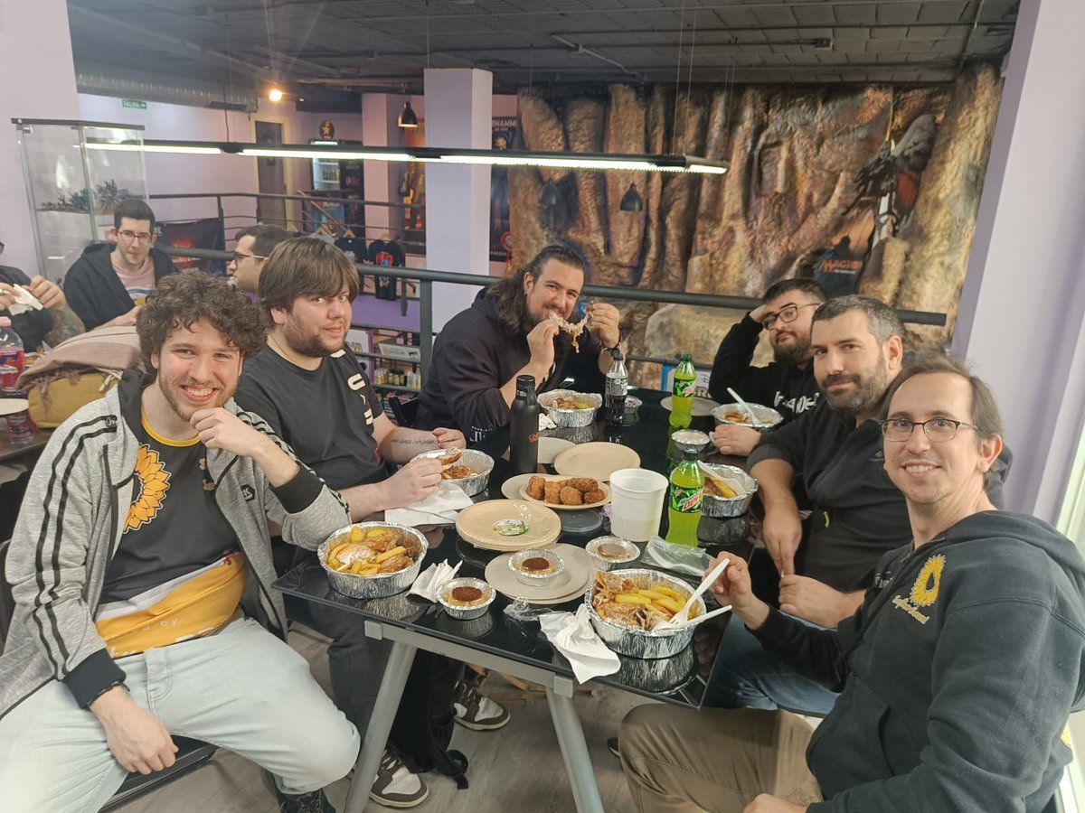 Spanish PQs are just different-here we have all of the participants sharing some chicken and bad beat stories!

Went undefeated with Nuu, but scooped finals once we realized my invite wouldn´t pass down (they do if you win them at PQs but not at PTs 🤔). 

Next weekend, PQ+!
