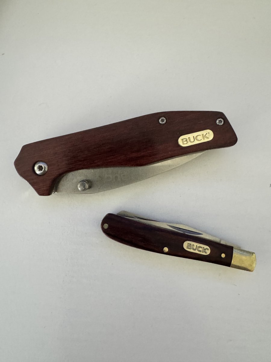 Men … do you carry a pocket knife