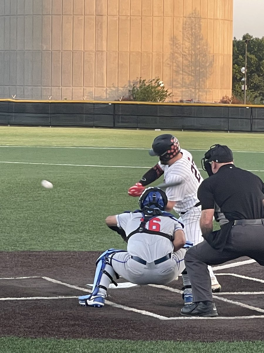 Brian Benat tweet media