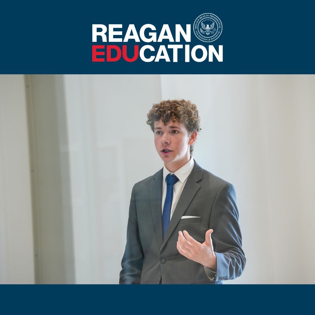 RonaldReaganEDU's tweet image. Today in Salt Lake City, Utah, students are putting their skills to the test at the Reagan Regional Debate Competition, hosted by the @hinckleyinst at the @UUtah! 🗣️🇺🇸 Proud to see the next generation of leaders in action. #ReaganEDU