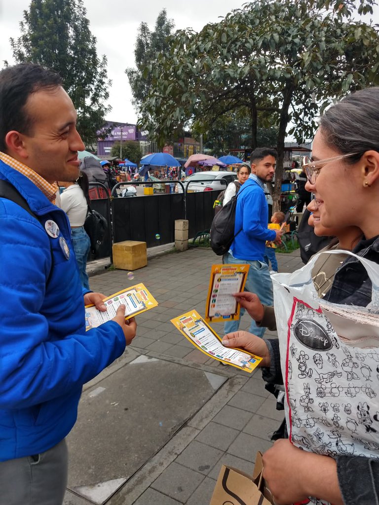 linamunoz0217's tweet photo. Promover la prevención para la protección de nuestros niños. 

Un día para recordar la importancia de la familia y los valores para construir una sociedad de oportunidades para la niñez.

#UnidosPrevenimos 
#UnidosPorLaNinez 
#PartidoMira https://t.co/Tn81f0ruM6