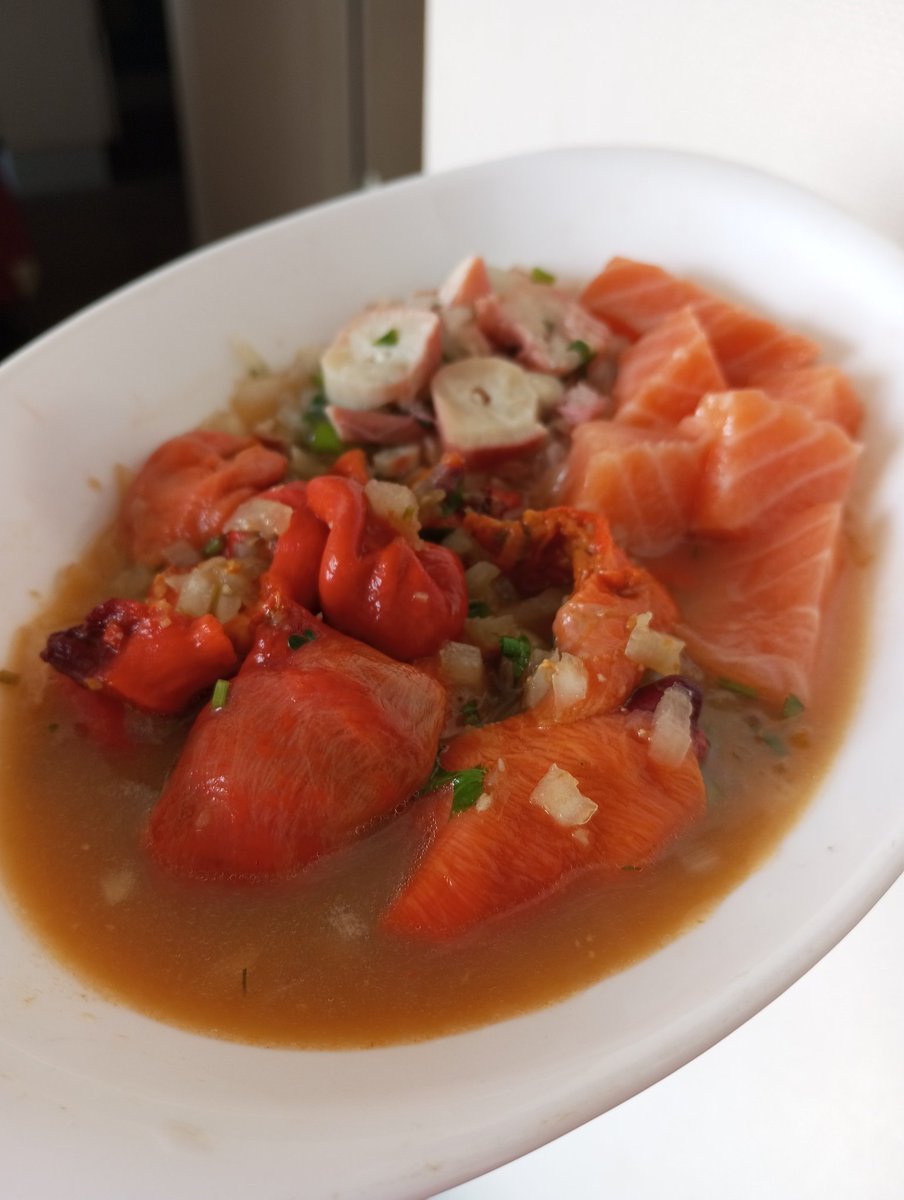 Caña con destrucción del ecosistema marino.