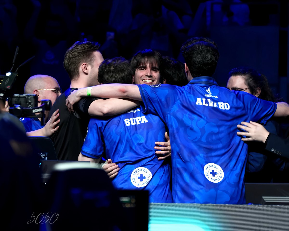 Sososolaxido's tweet photo. LEC Madrid Roadshow D1
What a match @Elyoya_LoL
#MKOIWIN #Elyoya https://t.co/9CjIdJVj15