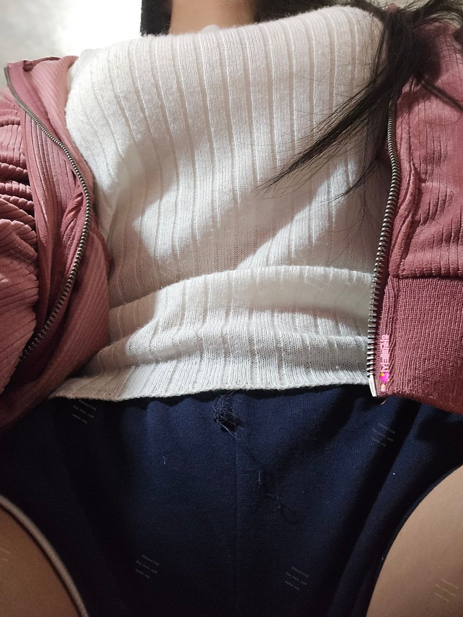 #페티시 #입던팬티 #중고팬티 #시스루
#돌핀팬츠 #중고양말 #신던양말 #팁토
#스타킹 #도끼자국 #발냄새 #신던스타킹