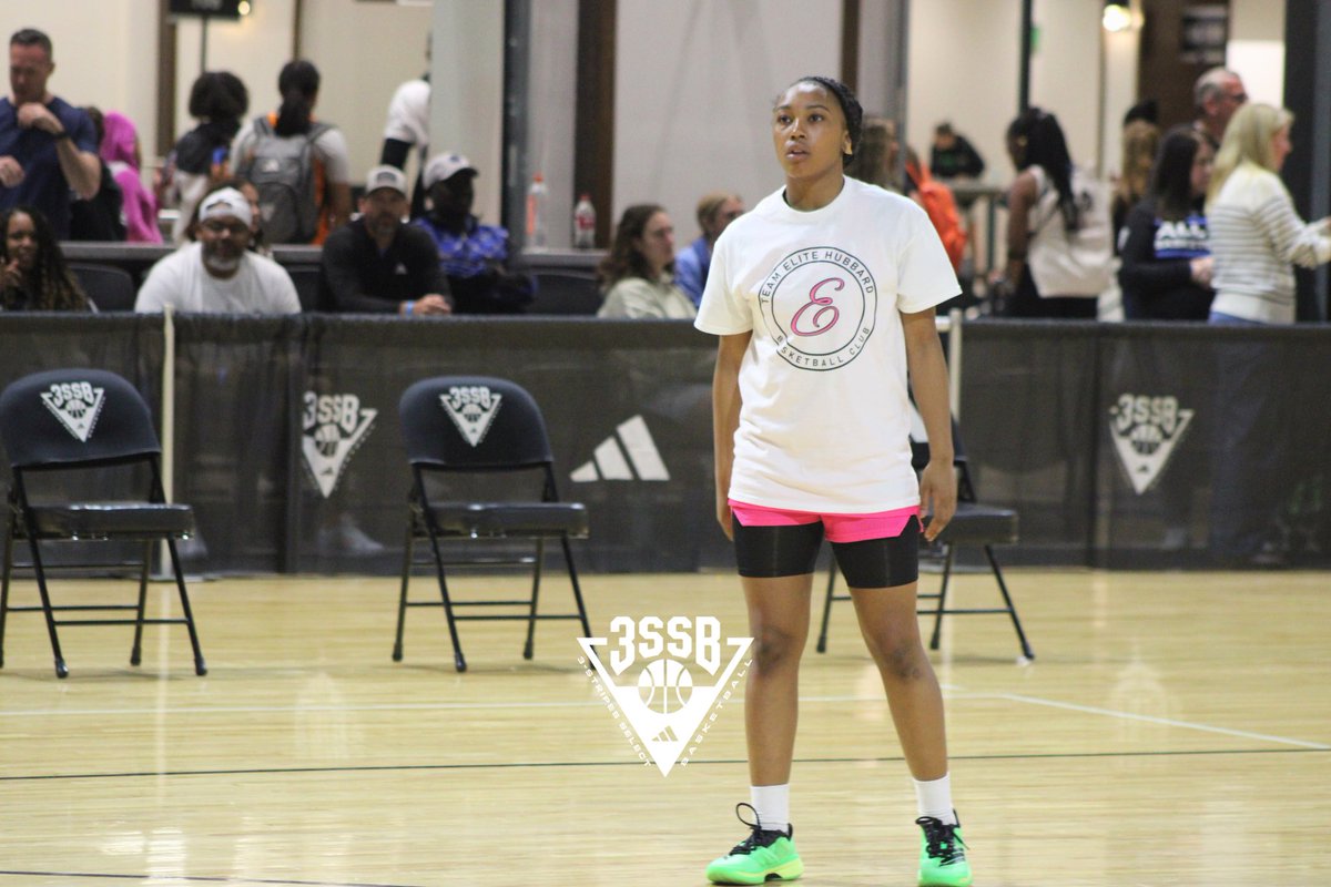 Qualified Sports Network (@qualifiedsports) on Twitter photo Standout 2027 guard Derryn Goode live at Adidas 3SSB Session 1 in SC! <a href="/DCvsTheWorldTV/">Derryn "DC" Goode | 2027 PG/SG</a> <a href="/3ssbhubbard/">/ / / 3SSB Team Elite Hubbard</a> <a href="/3SSBGCircuit/">3Stripes Select Basketball Girls Circuit</a> <a href="/adidasHoops/">adidas Basketball</a> #3ssbgirls Standout 2027 guard Derryn Goode live at Adidas 3SSB Session 1 in SC! <a href="/DCvsTheWorldTV/">Derryn "DC" Goode | 2027 PG/SG</a> <a href="/3ssbhubbard/">/ / / 3SSB Team Elite Hubbard</a> <a href="/3SSBGCircuit/">3Stripes Select Basketball Girls Circuit</a> <a href="/adidasHoops/">adidas Basketball</a> #3ssbgirls