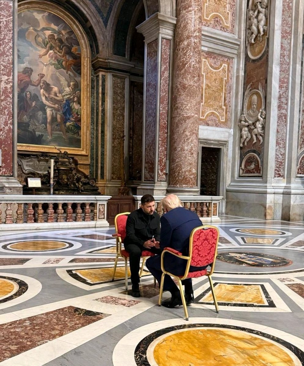 robertomasiero's tweet photo. One year ago, I prayed for Vatican diplomacy.
Today, small steps remind us: never stop believing. #FaithInAction #PeaceNOW https://t.co/mDPjvYG28I