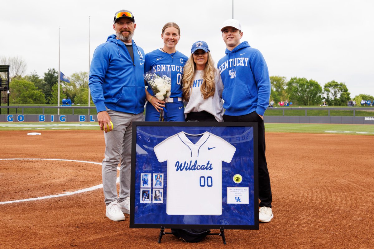 Kentucky Softball (@uksoftball) on Twitter photo Wildcats forever💙
😻 <a href="/mckenziebump/">z</a>
😻 <a href="/alexialacatena/">Alexia Lacatena</a>
😻 <a href="/halpal00/">hallie mitchell</a>
Thank you will never be enough. Wildcats forever💙
😻 <a href="/mckenziebump/">z</a>
😻 <a href="/alexialacatena/">Alexia Lacatena</a>
😻 <a href="/halpal00/">hallie mitchell</a>
Thank you will never be enough.