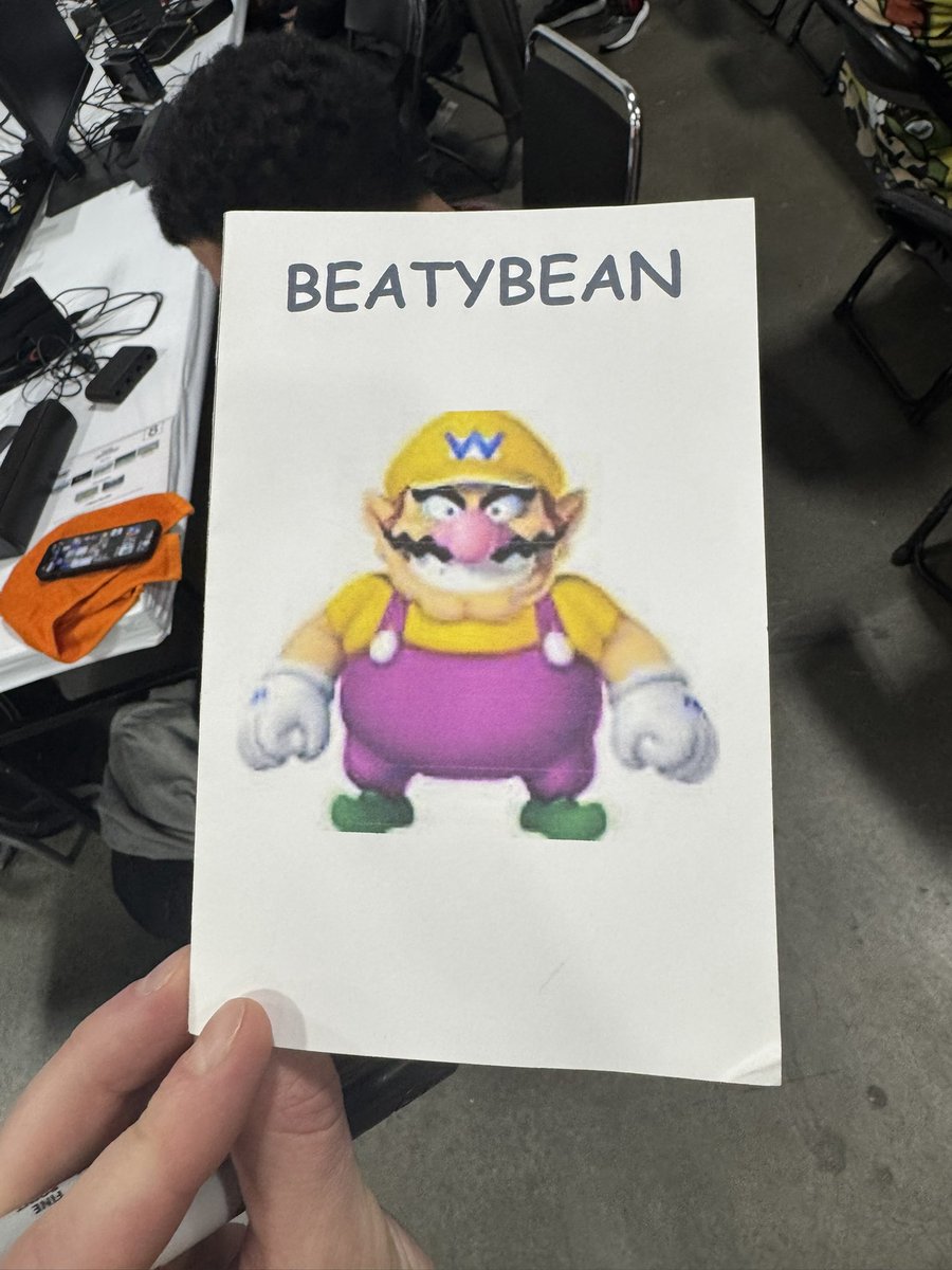 Top 4 <a href="/BeatyBean3965/">BeatyBean</a>  vs <a href="/Sumgai_SSB/">Dukkha</a> live now!!!

Twitch.tv/fuzzypixelgg