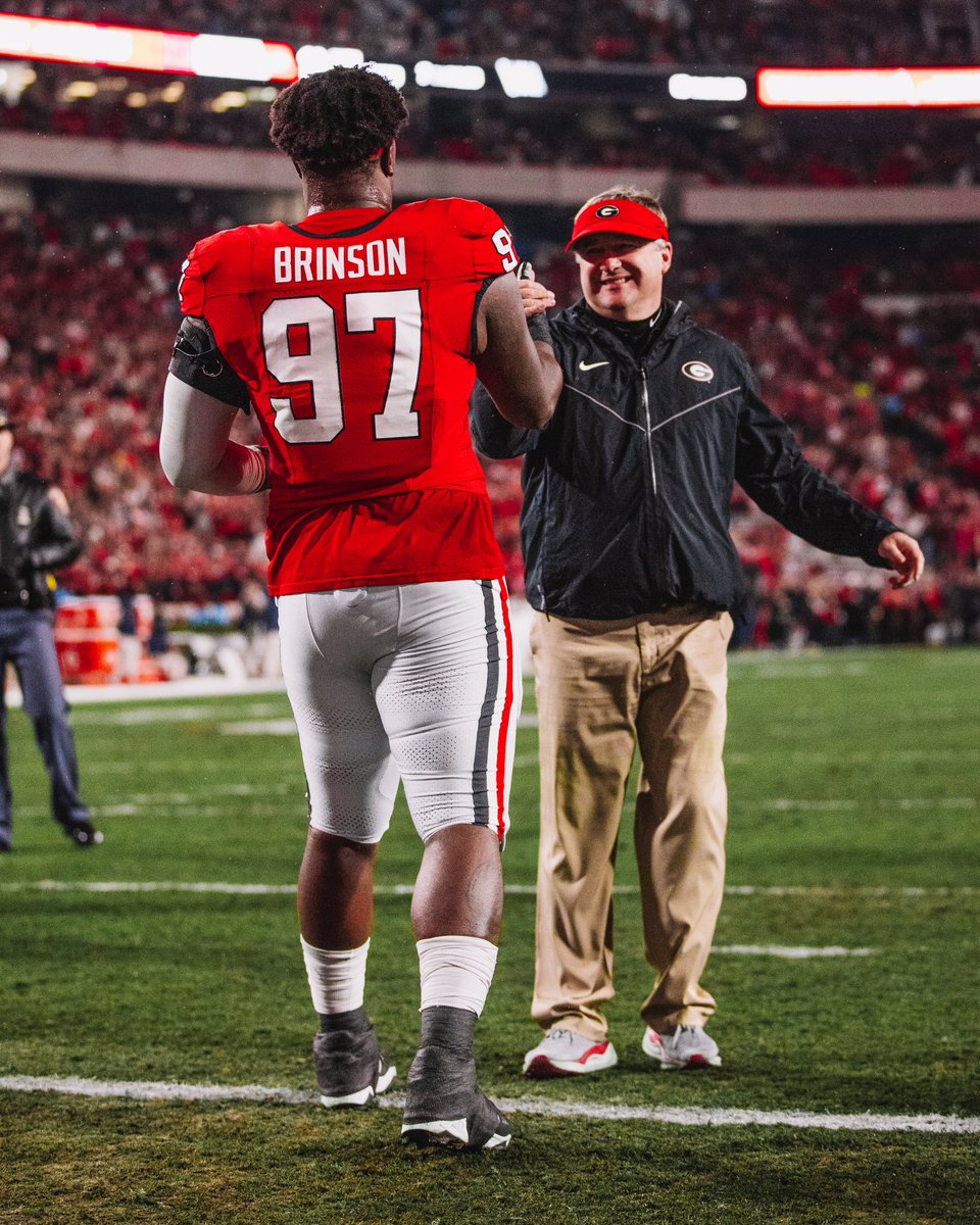 Coach Kirby Smart (@kirbysmartuga) on Twitter photo Another dawg off the board !! <a href="/warrenbrinson17/">WarrenBrinson™️</a> We appreciate you and are grateful we got to be a part of your career. So happy you’re able to reach your goals and I look forward to seeing you with the <a href="/packers/">Green Bay Packers</a> GO DAWGS !! Another dawg off the board !! <a href="/warrenbrinson17/">WarrenBrinson™️</a> We appreciate you and are grateful we got to be a part of your career. So happy you’re able to reach your goals and I look forward to seeing you with the <a href="/packers/">Green Bay Packers</a> GO DAWGS !!