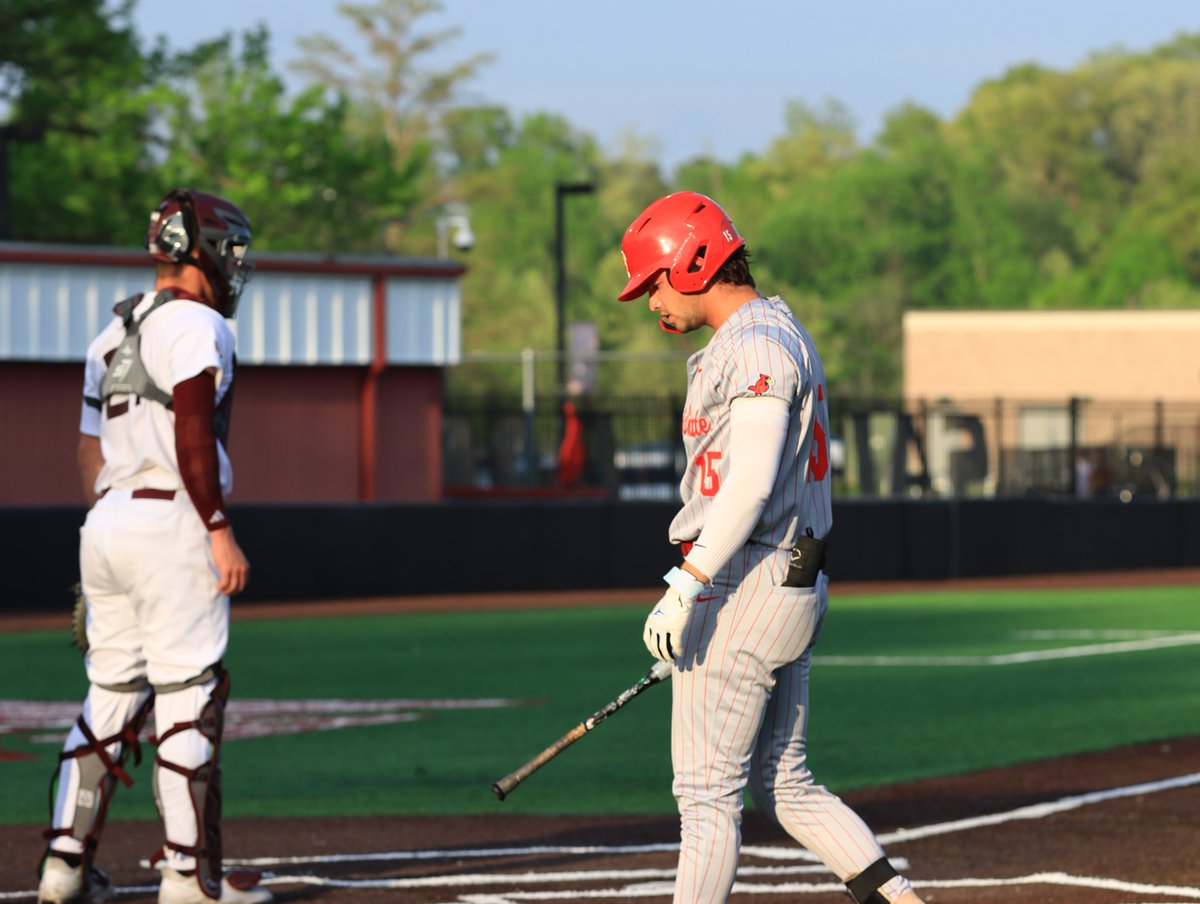 Illinois State Baseball (@redbirdbaseball) on Twitter photo Birds finding a slight groove
<a href="/joshoutlaw_8/">Josh Outlaw</a> brings home a pair in the 6th as ILS now has four runs today! Birds finding a slight groove
<a href="/joshoutlaw_8/">Josh Outlaw</a> brings home a pair in the 6th as ILS now has four runs today!