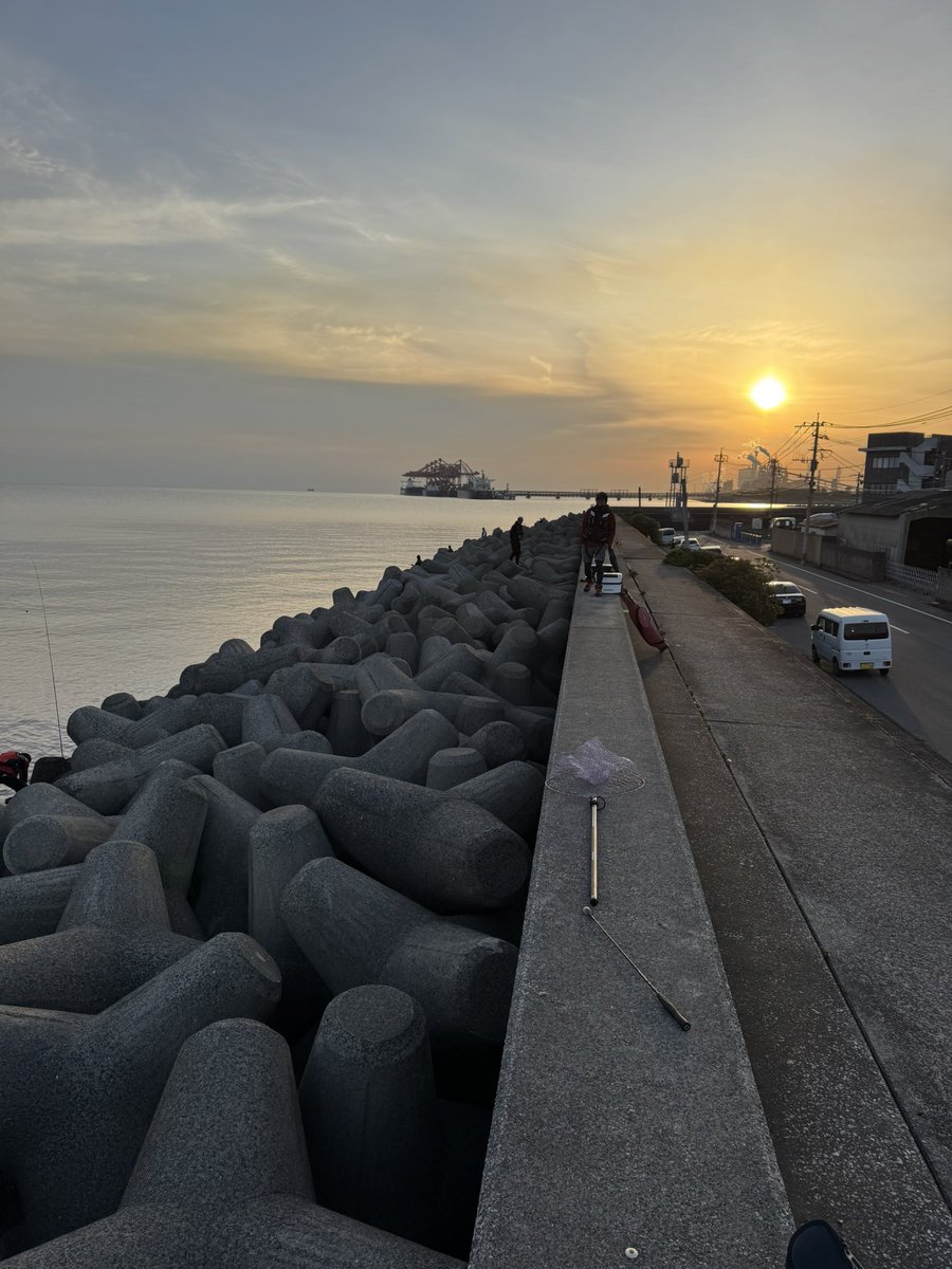 YBb3aVjlt5P4lfO's tweet image. はじめまーす🎣