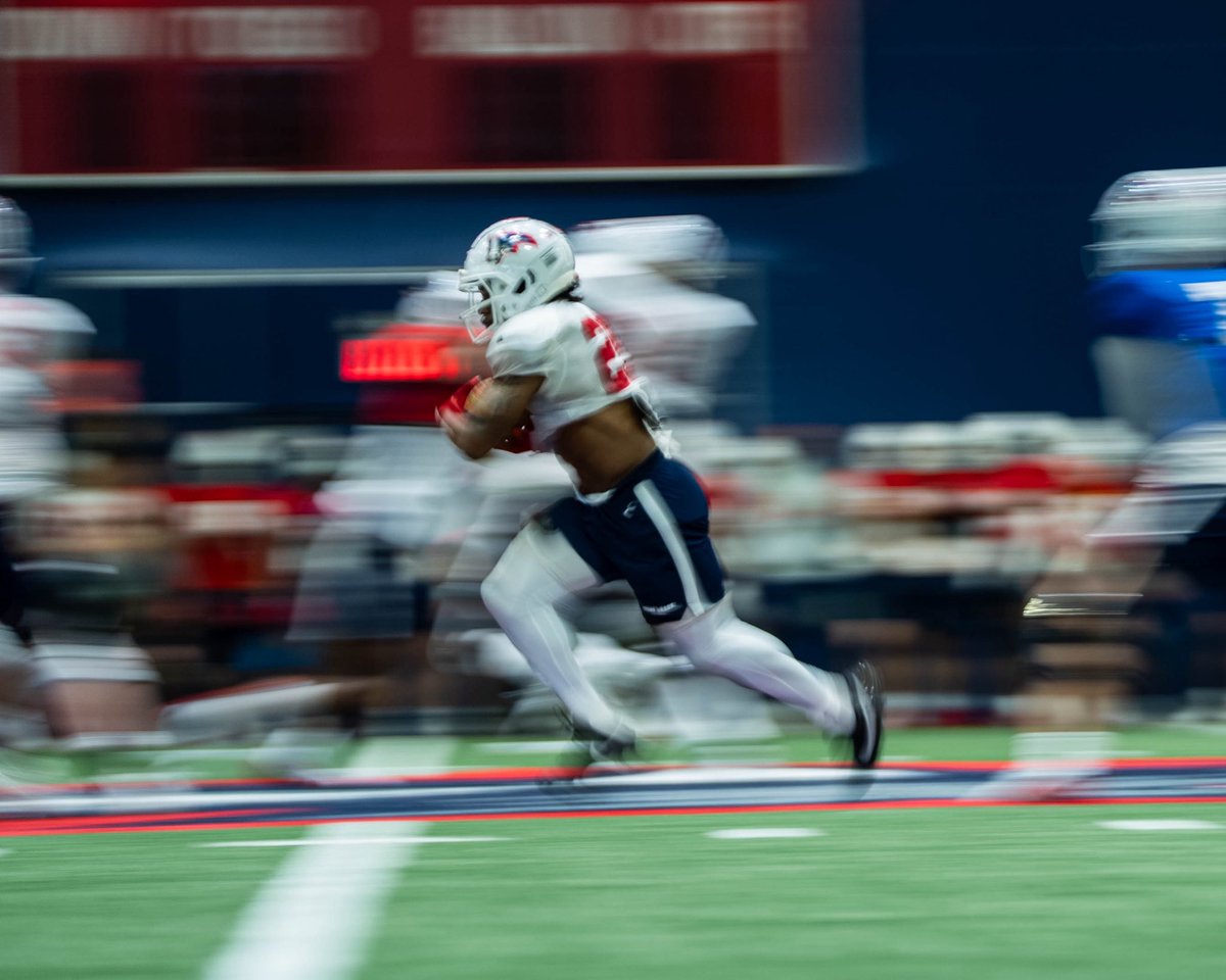 KHI!!! (@shakhicarson) on Twitter photo 