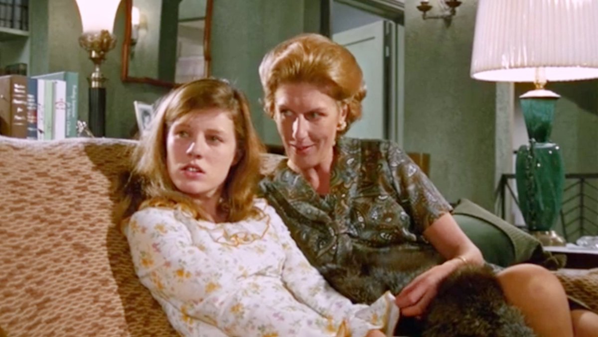 catclawtheatre's tweet image. Watched the aimless but charming ME, NATALIE (1969) with Patty Duke, James Farentino (DYNASTY) and Nancy Marchand (THE SOPRANOS, LOU GRANT) and especially dug the band in the Go-Go bar: the Die-Hard Trippers, which was Henry Mancini's son Chris. Al Pacino also has a bit part.