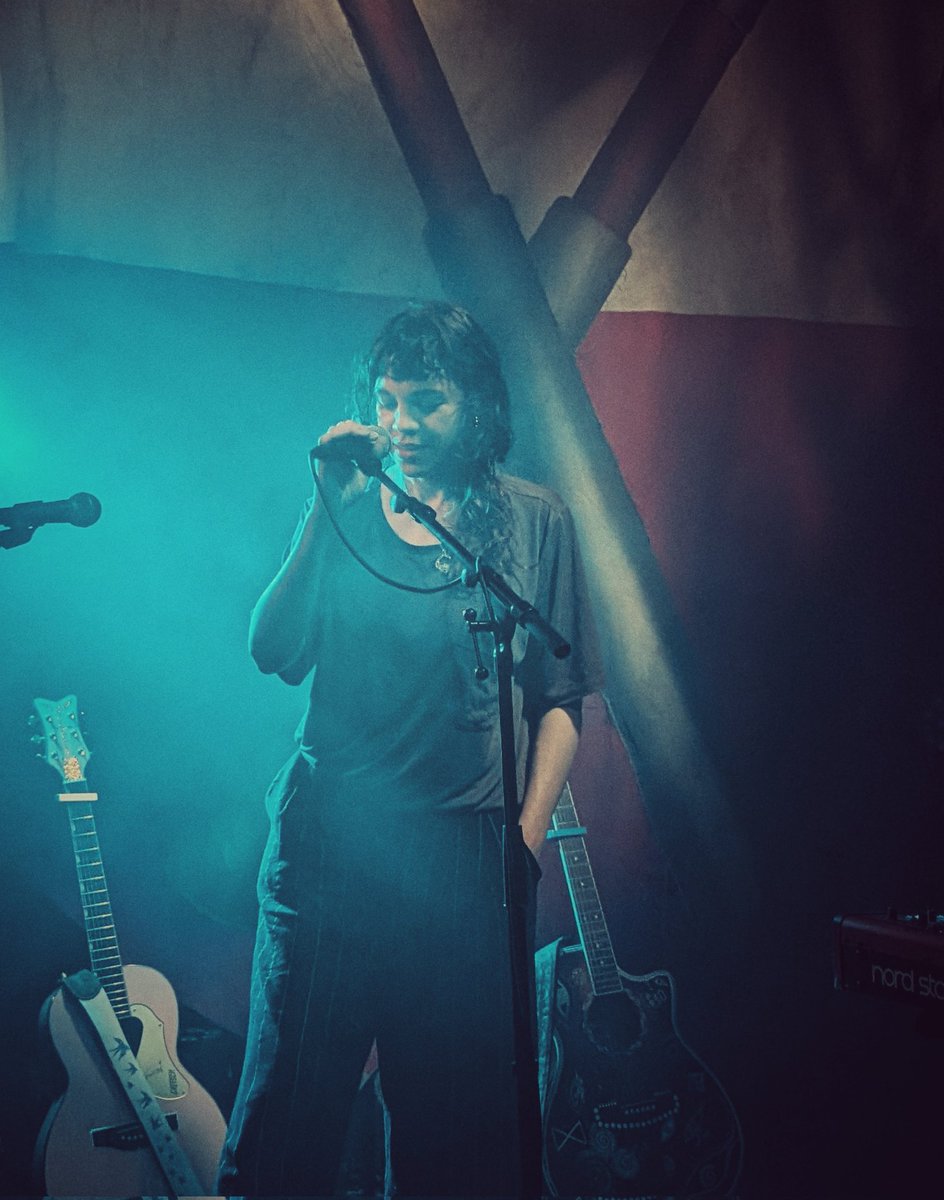 Susan O'Neil today in <a href="/connollysofleap/">Connolly's Of Leap</a> amazing gig.