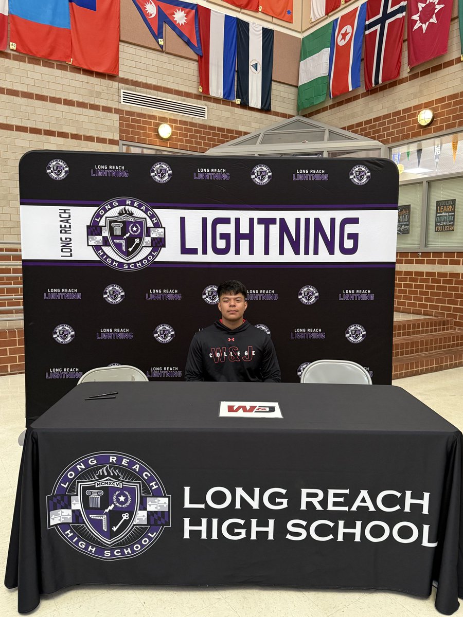Long Reach HS Football tweet media