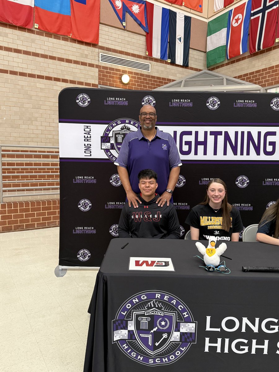 Long Reach HS Football tweet media