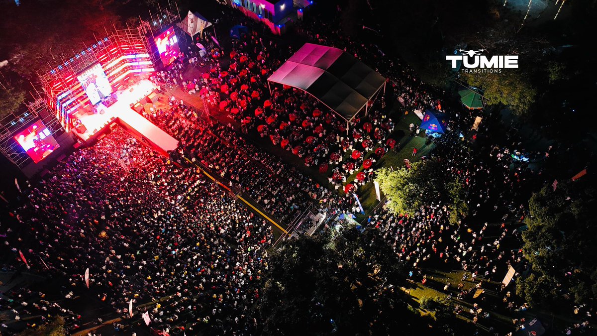 eddiespikaagaba's tweet photo. Record broken!! #Truth256LiveInConcert 
@Truth_256 https://t.co/9YwuDZedY7