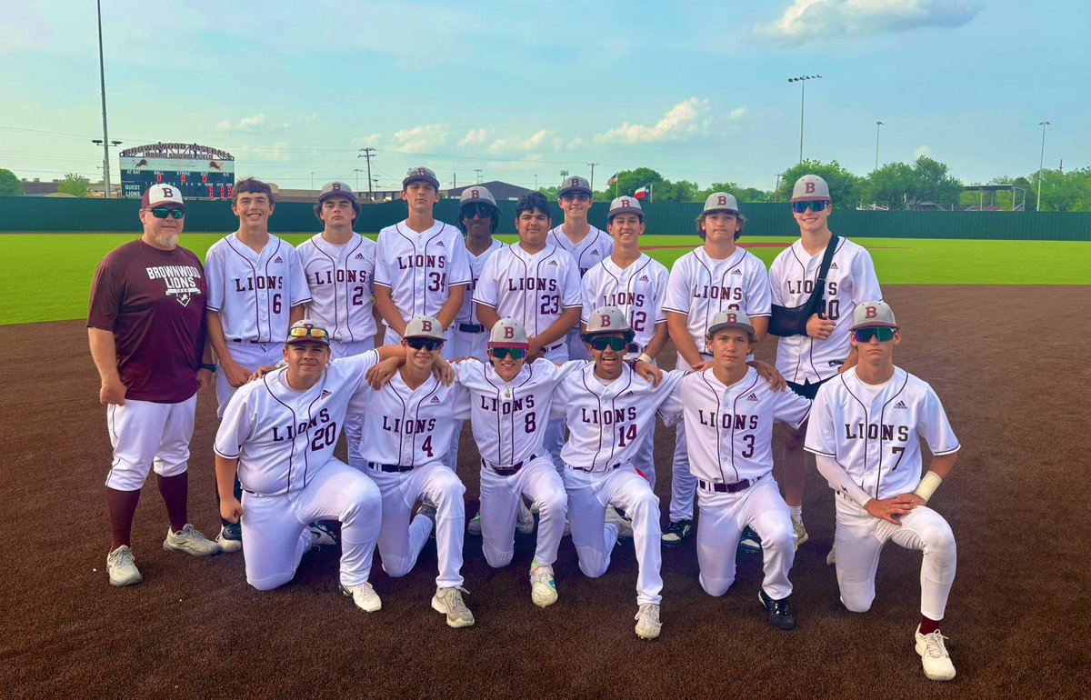 Big congratulations to our JV MAROON squad for ending the year with a sweep over district rival Mineral Wells! These young men all have very high ceilings and we can’t wait to see them reach it! #TPW