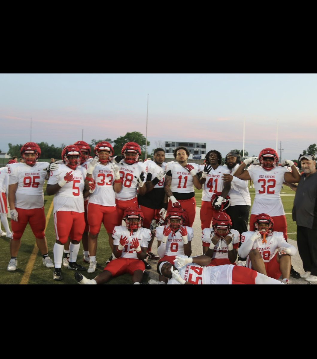 Spring Ball✅✅
6’4 280 DE/DL
Thank you god for this opportunity, only the beginning🖤🤞🏽
DM me for Film 🎥 👀 
#JUCOPRODUCT #GODDID #TRENCHES