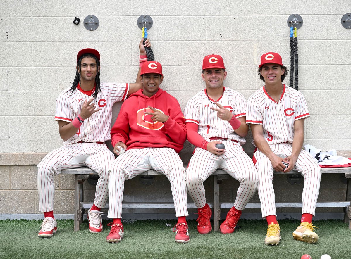 Christmas comes early with this match up <a href="/smhsramsball/">St. Mary's Baseball</a> vs <a href="/CoronaPBaseball/">Corona Baseball</a> #32teams1champion