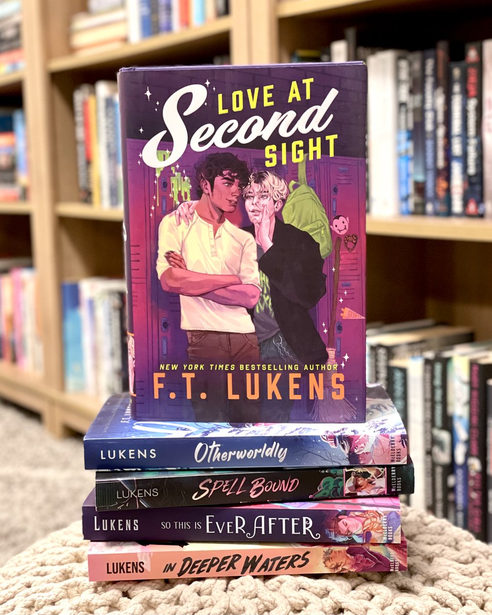 simonteen's tweet photo. Have you stepped into the @ftlukens universe yet?
-
#Bookstagram #SimonTeen #SpellBound #InDeeperWaters #SoThisIsEverAfter #Otherworldly #LoveAtSecondSight https://t.co/qciyywHKkA