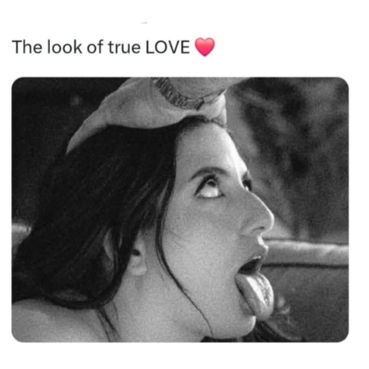 🤍🖤🌹