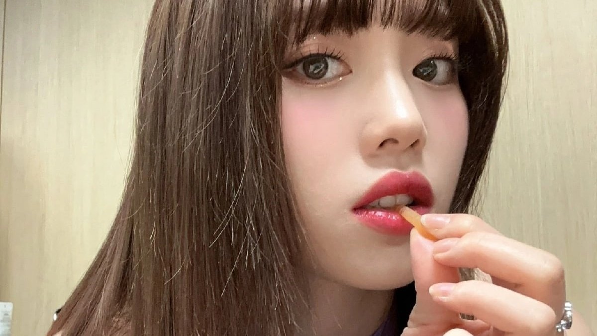 𝑠í, con estos ojitos pispiretos enamoré a mi esposita 👩🏻‍❤️‍👩🏻 así como espero enamorar a estas reinas en su #𝓹oᥱ𝐭𝕚︪︩ssǝs𓈒࣪ꫂʼཋྀུ⃨·𝖉e͟͟𝐛𝕦t ♡ 𝑛o pido mucho, solo salir de aquí sabiendo de memoria el #a𝕟𝓰ᥱ࡙𝖑sー𝐂𝚑ap𝐭ᥱr.

· 𝙶𝐫𝚢𝑓𝑓in𝚍ō𝕣'𝑠 火♡ #𝕒xé𝐥𝐥e.