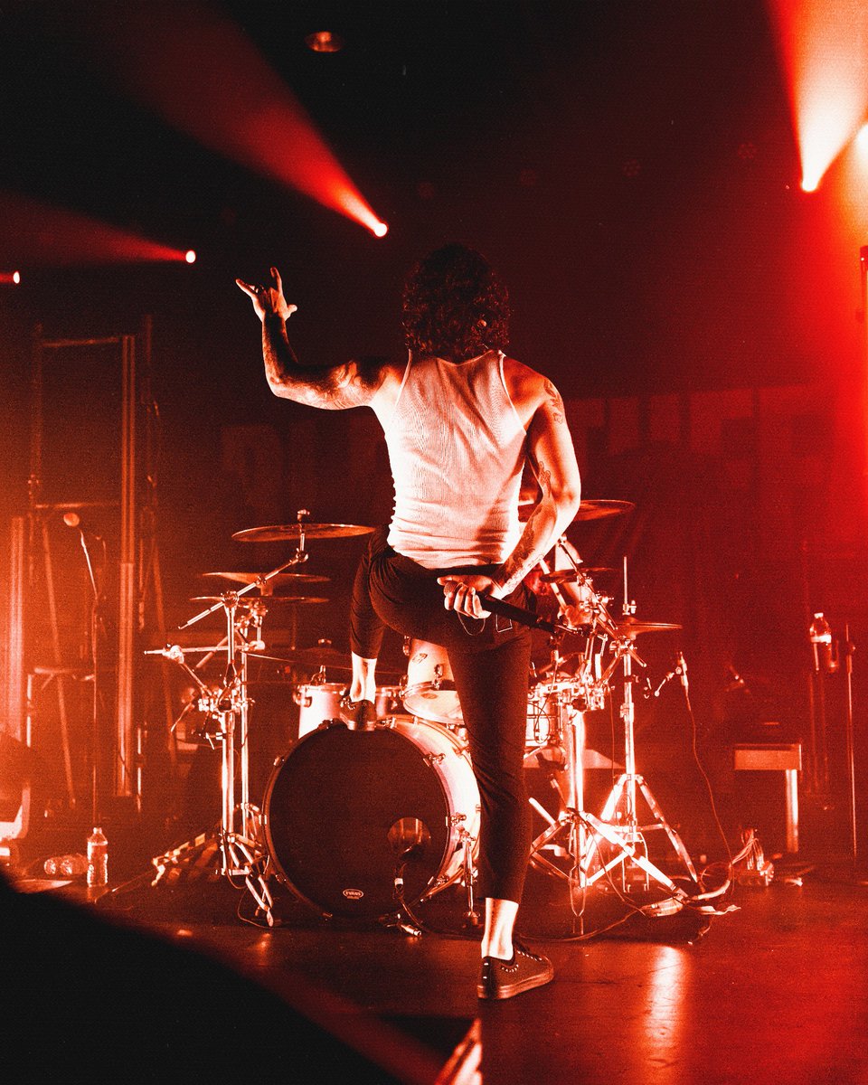 altwavemag's tweet image. Blessthefall 

📸: Bailey B.
#blessthefall #metal #concert #altwave