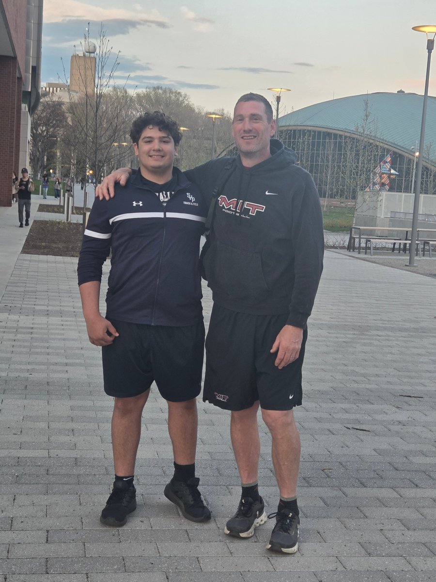 Domenic Carratello (@domeniccarratel) on Twitter photo I enjoyed my visit to <a href="/MITFootball/">MIT Football</a> and had a great time watching the practice. Thanks Coach <a href="/bbubna/">Brian Bubna</a> for having me and for the players, Coach Pogarian, and Coach Nalen for taking the time to converse with me.
<a href="/CoachBFitz/">Bill Fitzgerald</a> <a href="/MaxRuiz50/">Max Ruiz</a> <a href="/CoachKimbrough2/">Coach K</a> I enjoyed my visit to <a href="/MITFootball/">MIT Football</a> and had a great time watching the practice. Thanks Coach <a href="/bbubna/">Brian Bubna</a> for having me and for the players, Coach Pogarian, and Coach Nalen for taking the time to converse with me.
<a href="/CoachBFitz/">Bill Fitzgerald</a> <a href="/MaxRuiz50/">Max Ruiz</a> <a href="/CoachKimbrough2/">Coach K</a>