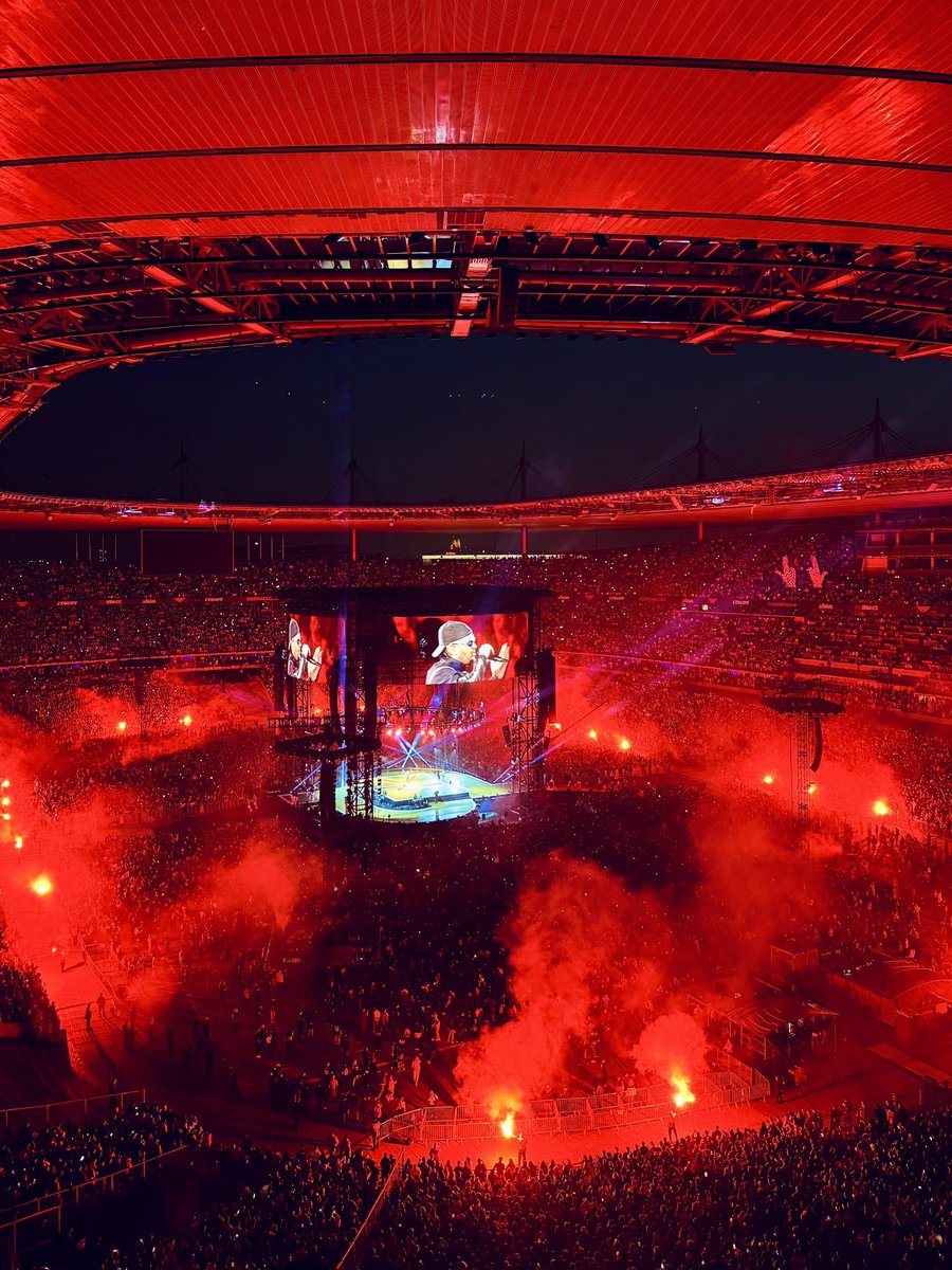 Giggs_'s tweet photo. Fais le signe. 👽 https://t.co/0ggIt2fLa7