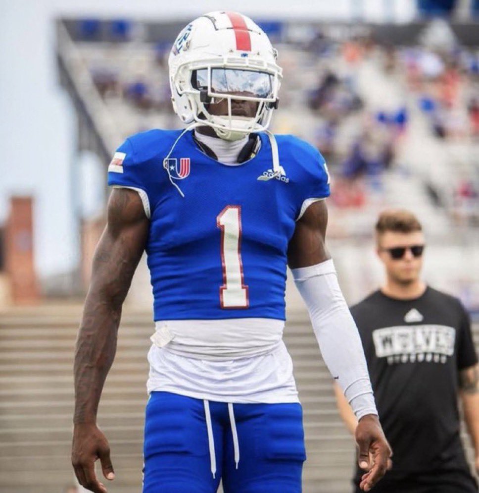 mzenitz's tweet image. West Georgia wide receiver transfer Karmello English has committed to Coastal Carolina, his agency @APSportsAgency tells @CBSSports/@247Sports.

The former four-star recruit, who began his career at Michigan, visited P4 teams like Wisconsin and Cal but is choosing to transfer to…