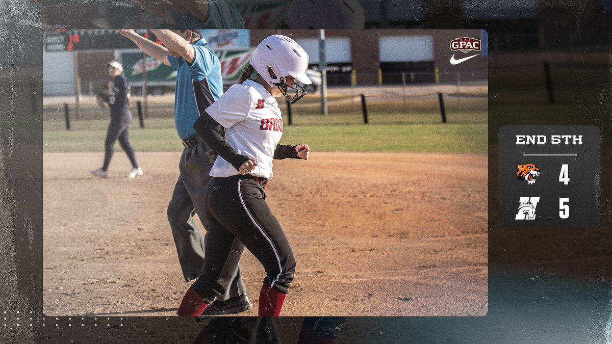 SOFTBALL: Game 2, End of the 5th Inning

Broncos extend their lead!