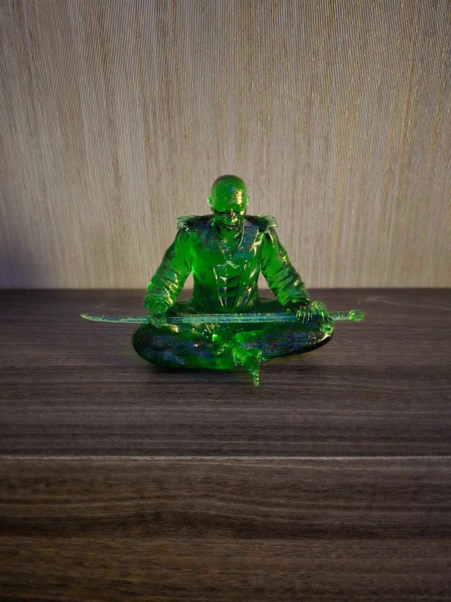 For all those with charitable hearts who love being able to win cool, nerdy things from our Charity Auction, a quick clarification that the Charity Auction is open until 7:00 PM tonight! You still have plenty of time check it out in person and get to bidding online! #JordanCon