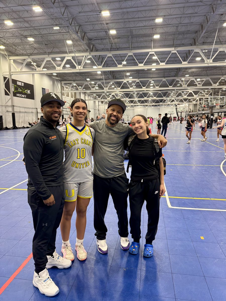 Jawaan Holmes tweet media