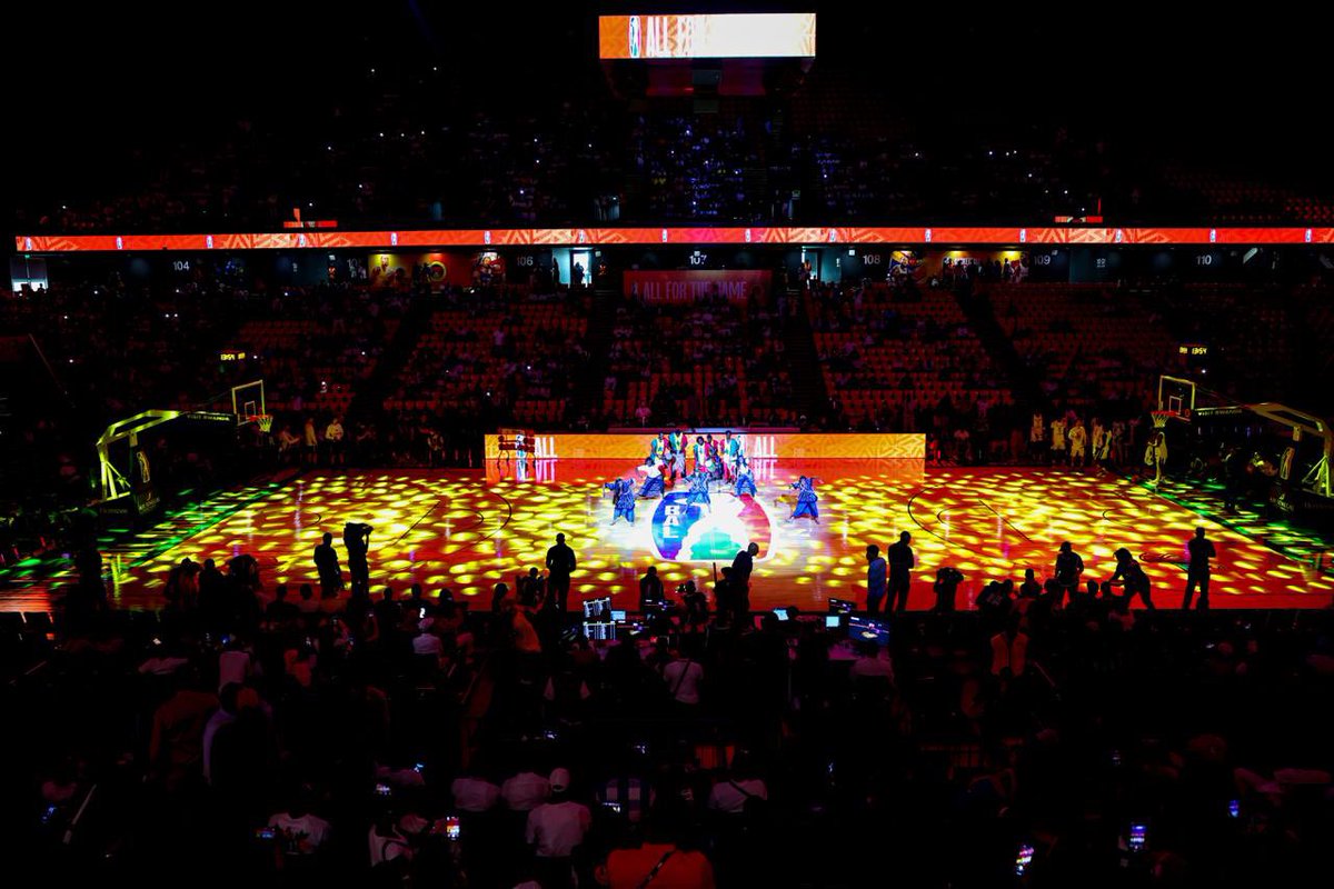 Heureux d'avoir assisté à la Dakar Arena à la belle victoire de l'ASC Ville de Dakar pour son entrée en lice dans la Conférence Sahara de la #BAL. Un match intense face à une équipe de l'US Monastir qui n’a pas démérité.

Félicitations aux deux équipes pour ce beau moment de