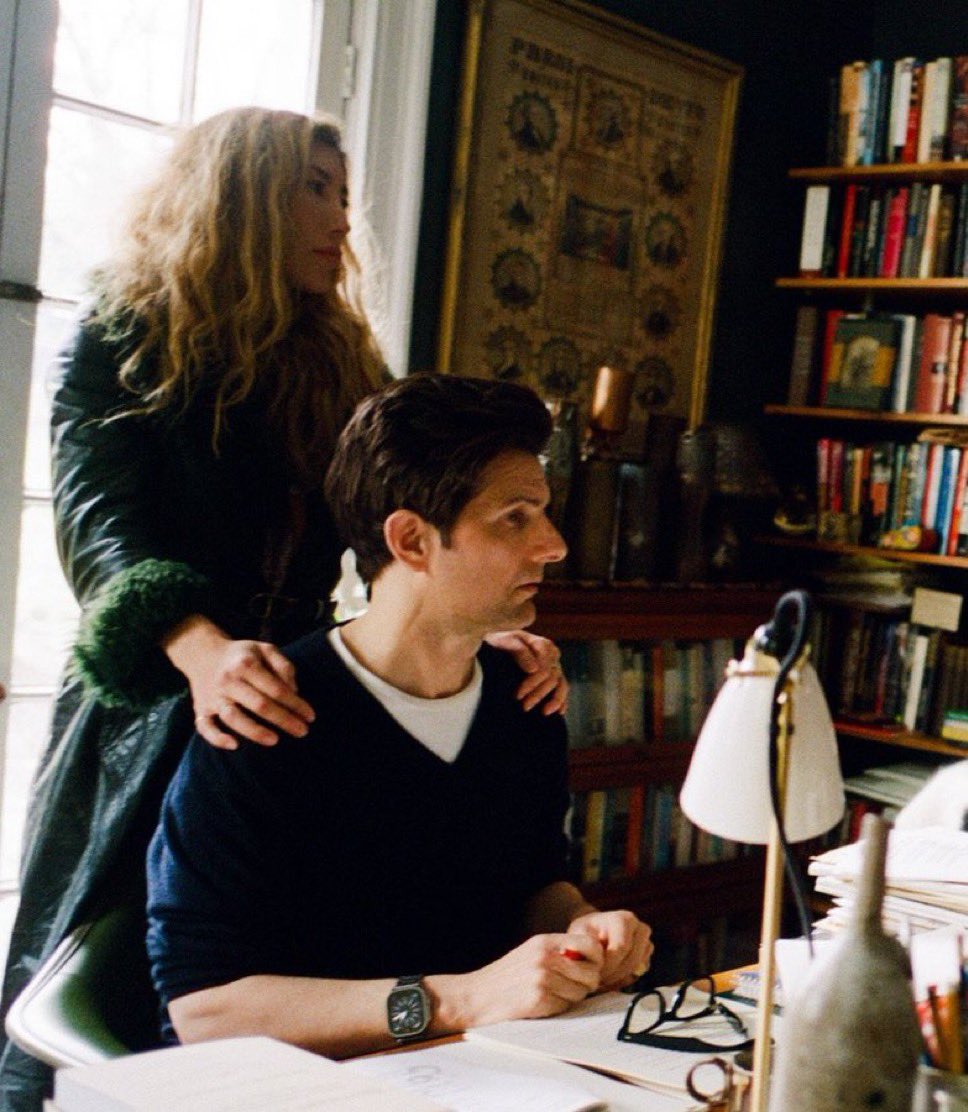 milfatron3000's tweet image. Oh god….. I’m sick