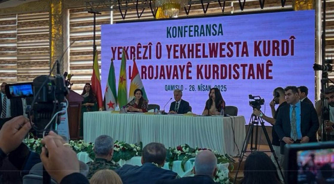 Em ji lidarxistina Konferansa Yekrêzî û Yekhelwesta Kurdî ya #Rojava dilxweş in.

Em hêvî dikin ku mafên kurdên li Rojavayê #Kurdistan-ê were garantîkirin. 

👉 w.wiki/3ee3