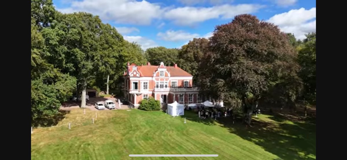 LundhCharlie's tweet photo. This is one hell of a beautiful Discgolf
Par 5 hole at our place, come for a visit! ☀️🙌🏰🥏 🇸🇪
(check the link for video) 👌
Probanan - Hål 17 https://t.co/rMP7fFIgSY via @YouTube
#TouchGrass
#ValhallParkDiscGolf
#Koenigsegg
#Ängelholm
#Sweden
#DiscGolf
#DGPT
#PDGA
#SDGF
#WOFDC
#WorldChampionship
#Castle
#Sport
#RealLife
#Friends
#ValhallParkHotell
#Nature
#Bjärehalvön
#Båstad
#PEAB
#frisbeegolf