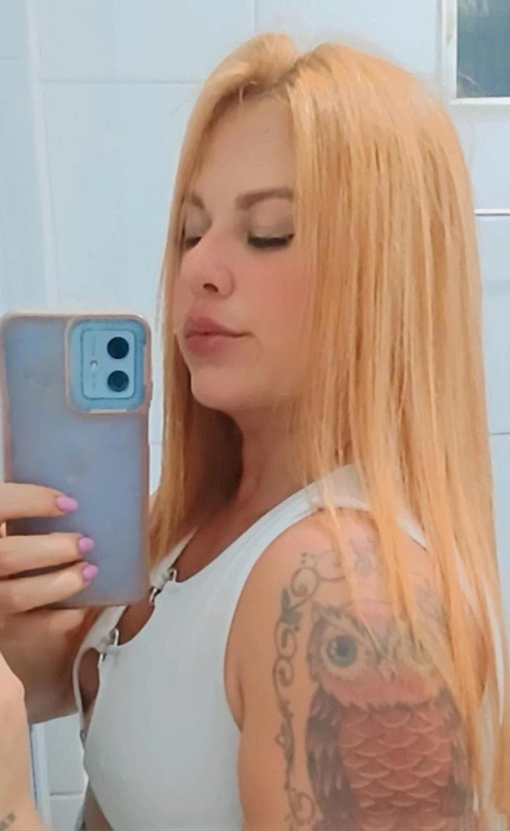 Maay22ca's tweet photo. Só pra mostrar o quanto meu cabelo está lindo hj 🥺❤️🫶🏼 https://t.co/aLYS1roLIx