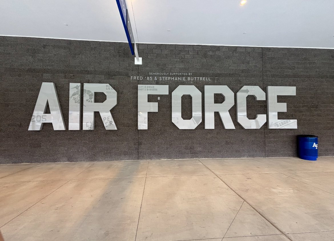Had a great time this weekend at Air Force!! Can’t wait to be back soon!! <a href="/CoachLobotzke/">Steed Lobotzke</a> <a href="/MookieCarlile/">Mookie Carlile</a> <a href="/CoachTCalhoun/">Troy Calhoun</a> <a href="/taylorMendy93/">Taylor Mendenhall</a> <a href="/MSouthFootball/">Millard South Football</a>