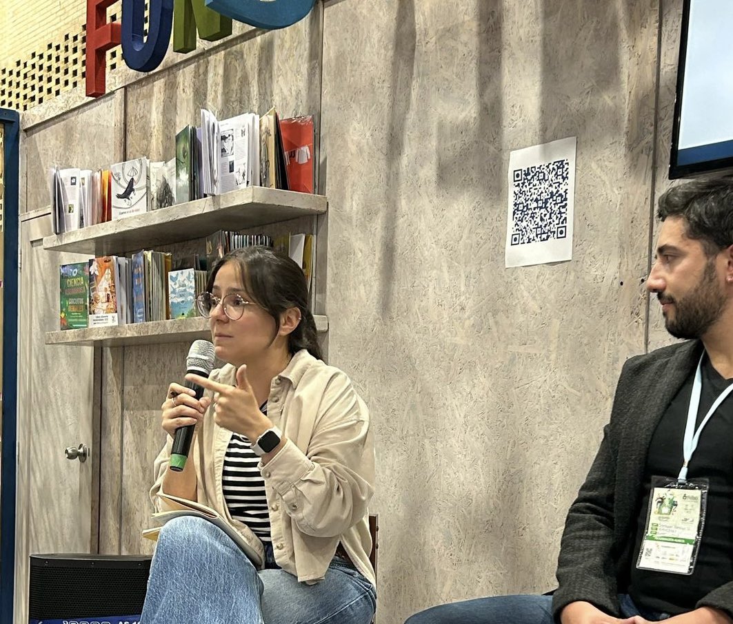 “Garantizar el acceso a los libros durables también es una forma de apoyar para que los niños y niñas no se queden atrás en su trayectoria educativa, menciona Irma Uribe, cofundadora de la editorial mexicana”: <a href="/ateconquesoed/">ateconqueso</a>